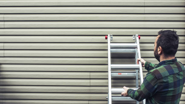 How To Choose The Right Materials for Your Siding Installation in 'Butler, AL